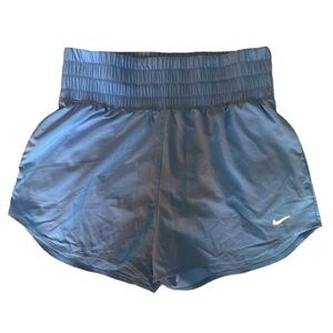 Nike Dri-Fit Nike Ultra High-Waisted Brief Lined Shorts Women’s Large